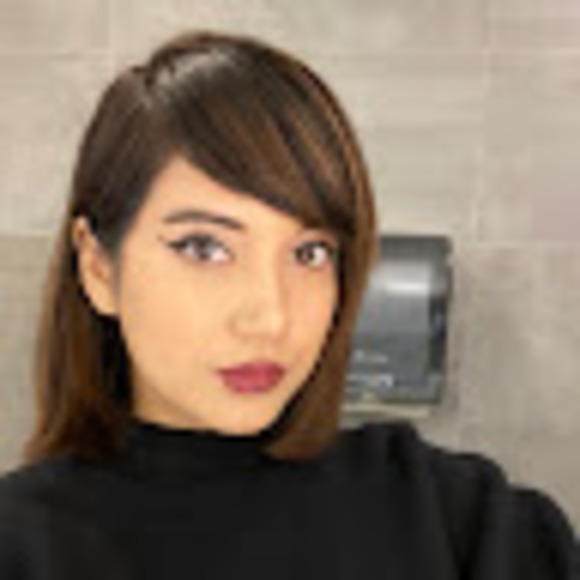 Meet your Posher, Ashlee - Picture 1 of 1